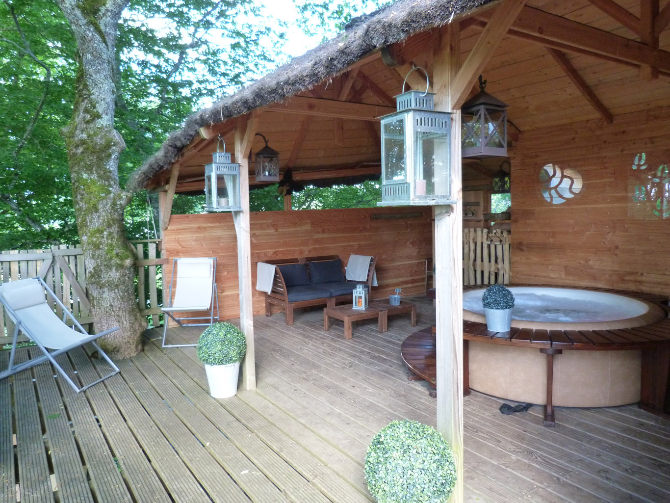 Photo 2/6 — Cabane « Les Cabanes de Chanteclair · Chalais, Nouvelle-Aquitaine » à Chalais Indre