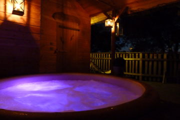 Cabane bien-être spa et jacuzzi dans la Brenne